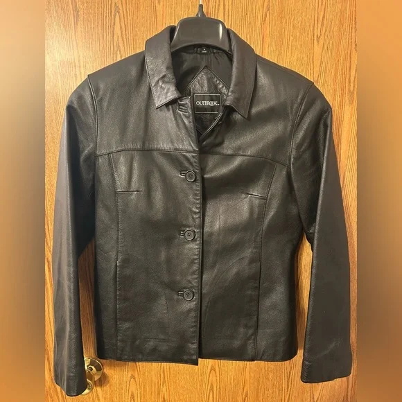 Outbrook Women’s Black Leather Jacket - Picture 1 of 6